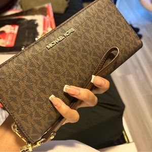 New MK purse and wallet set